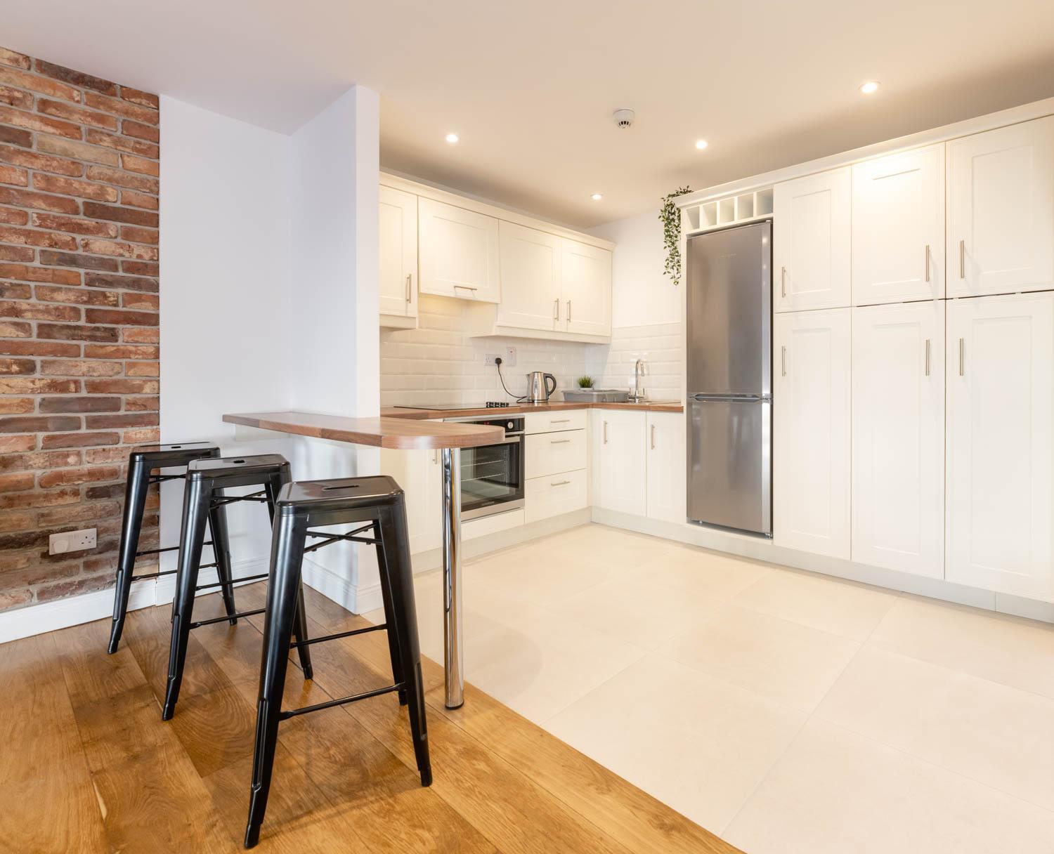 Modern Canal View Home, In City Centre, Sleeps 8 Γκάλγουεϊ Εξωτερικό φωτογραφία